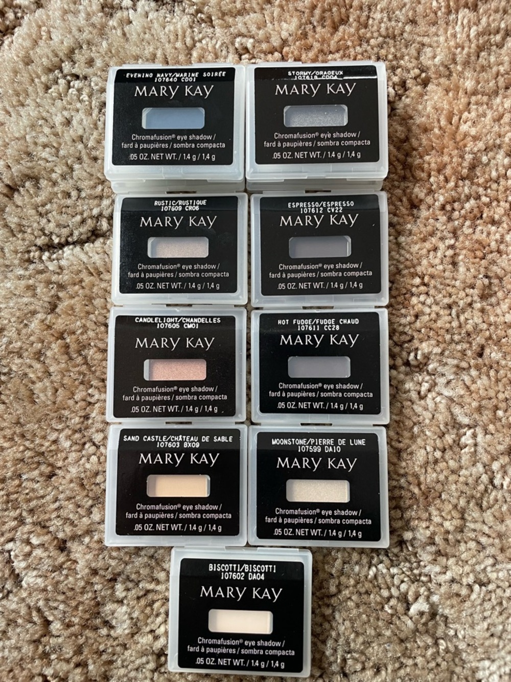 Mary Kay Neutral Chromafusion Eyeshadow Collection - 11 total.